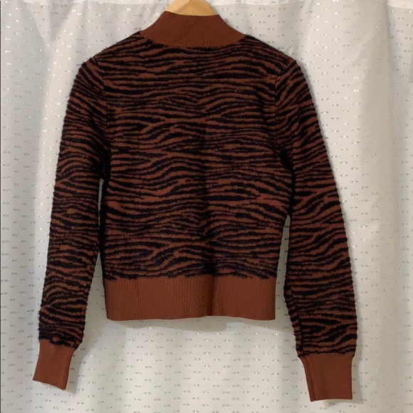 Express-Negin Mirsalehi Mock Neck Sweater NWT - Picture 4 of 8